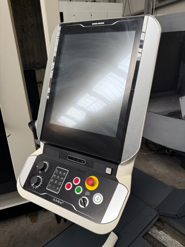 2 DMG MORI CMX 50 U